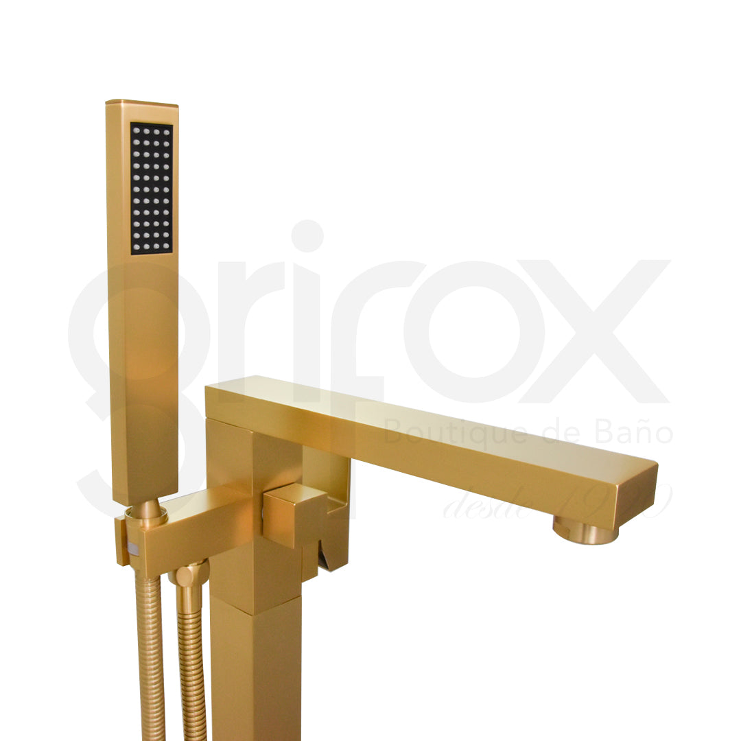 Llenado De Tina A Piso Con Teleducha