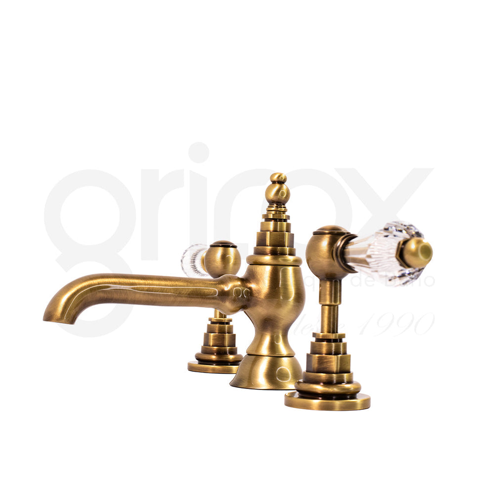 Grifería Lavamanos 8"