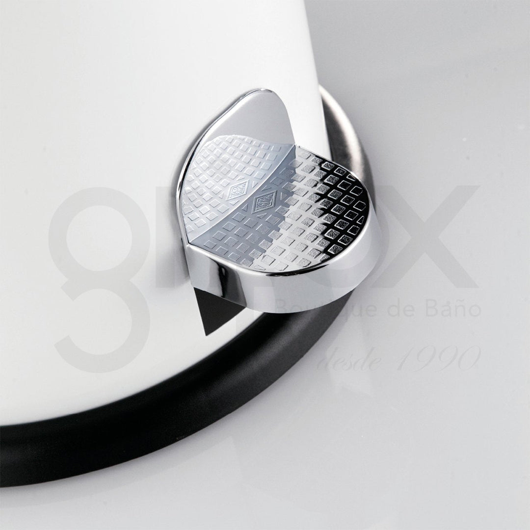 Papelera Redonda Con Pedal De 6 Lt