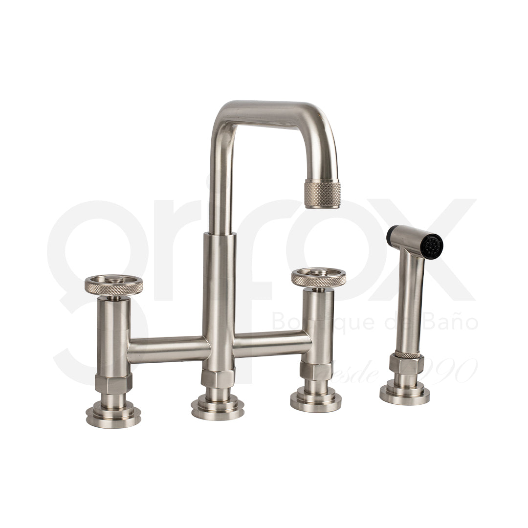 Grifería de cocina 8 pulgadas con spray, funcional y elegante.