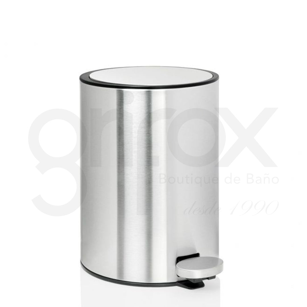 Papelera Redonda Con Tapa Y Pedal 3 Lt Inox